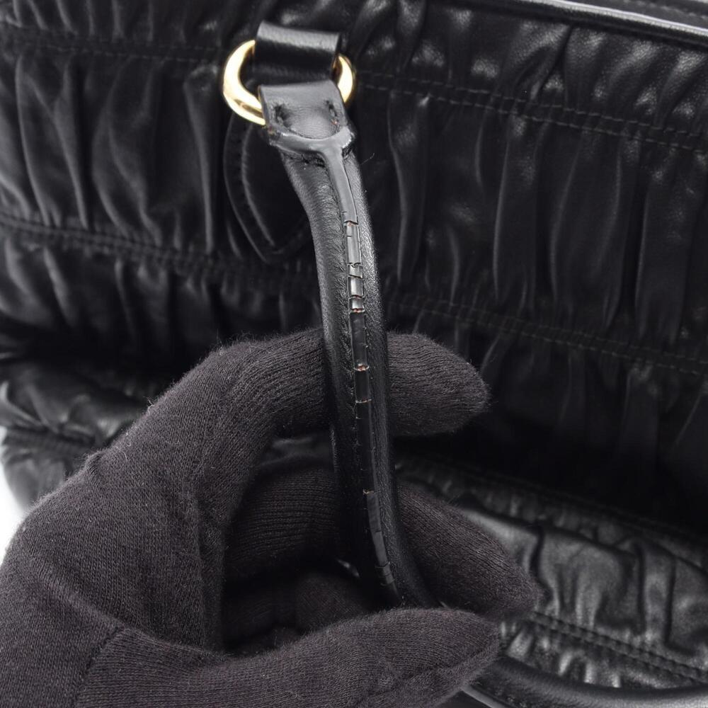 PRADA Bag - Picture 10 of 16